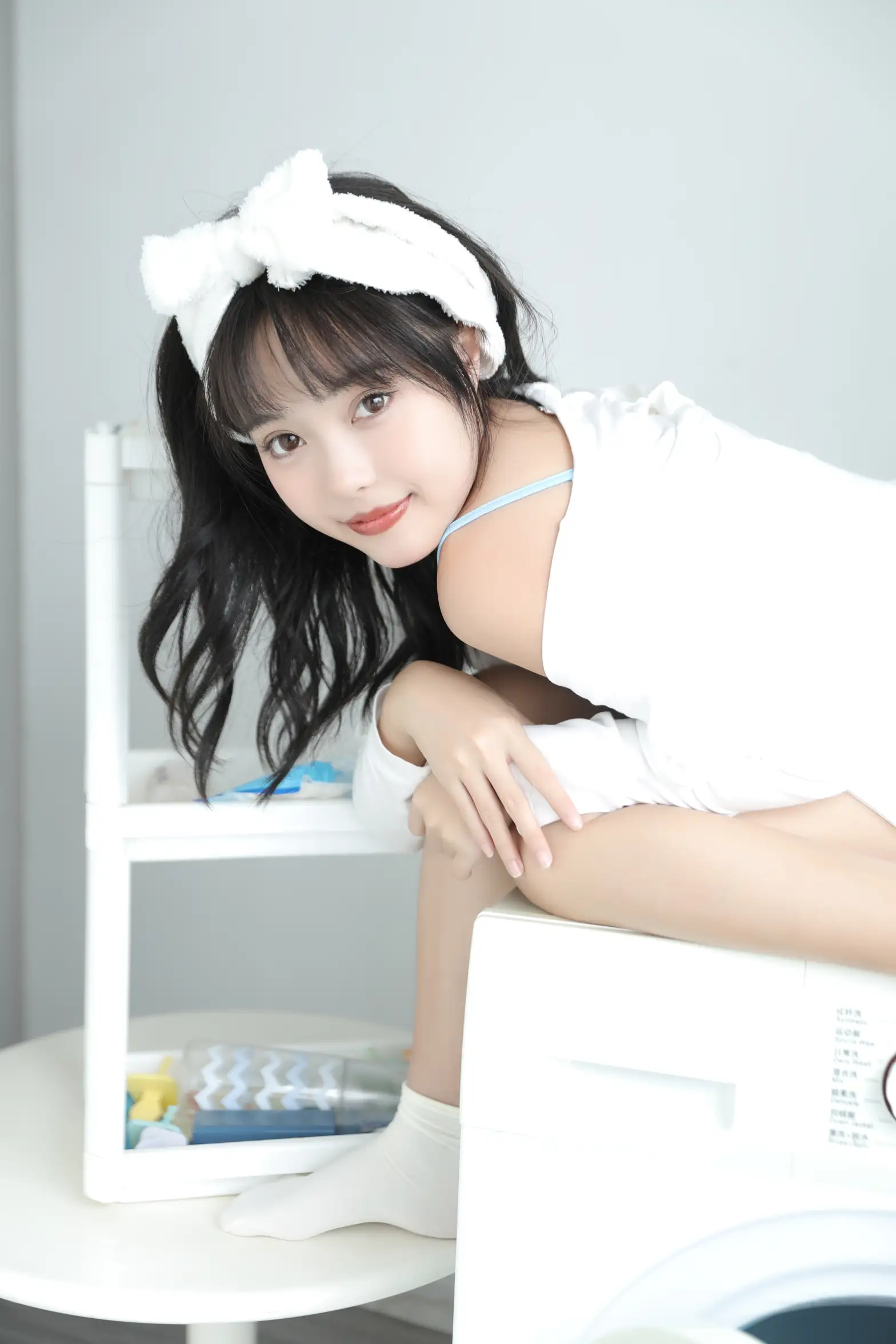 [艺图语] 2022.09.20 Vol.1999 – 夏日酣甜午后 小薇人儿#[37P]-5