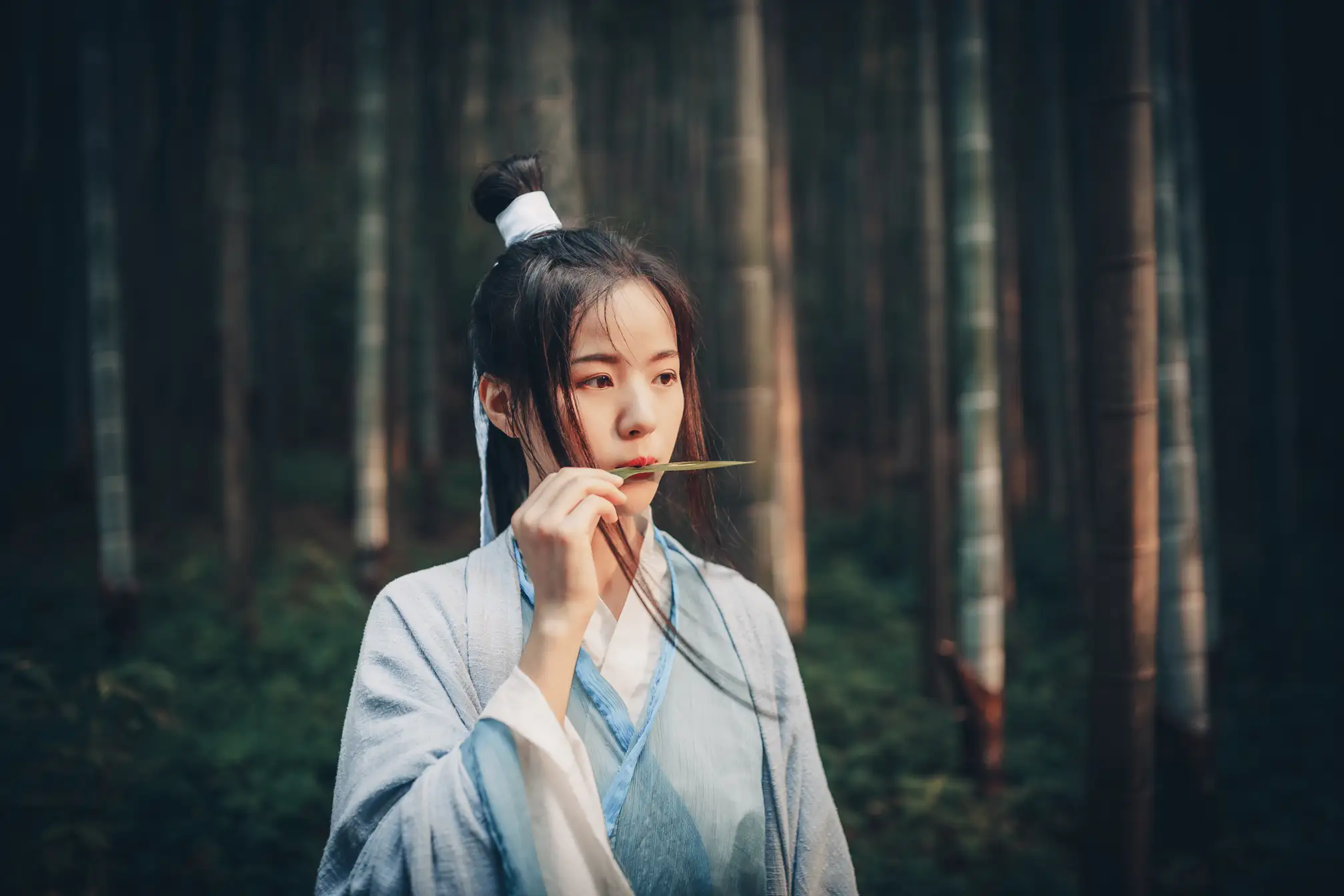 [艺图语] 2022.01.14 Vol.644 – 江湖边 范大二#[21P]-12