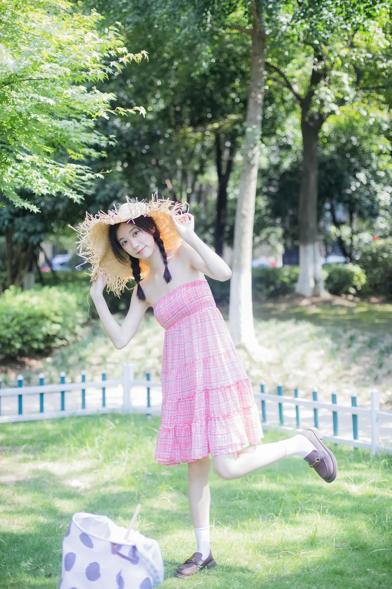 2022.07.19 Vol.1520 – 今日天气晴 饲猫少女 30