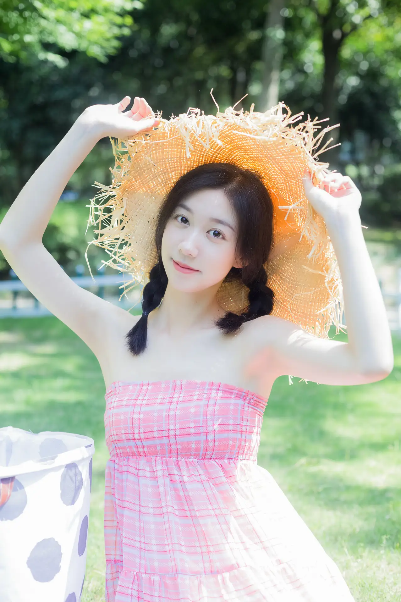 [艺图语] 2022.07.19 Vol.1520 – 今日天气晴 饲猫少女 饲猫少女-#[42P]-2