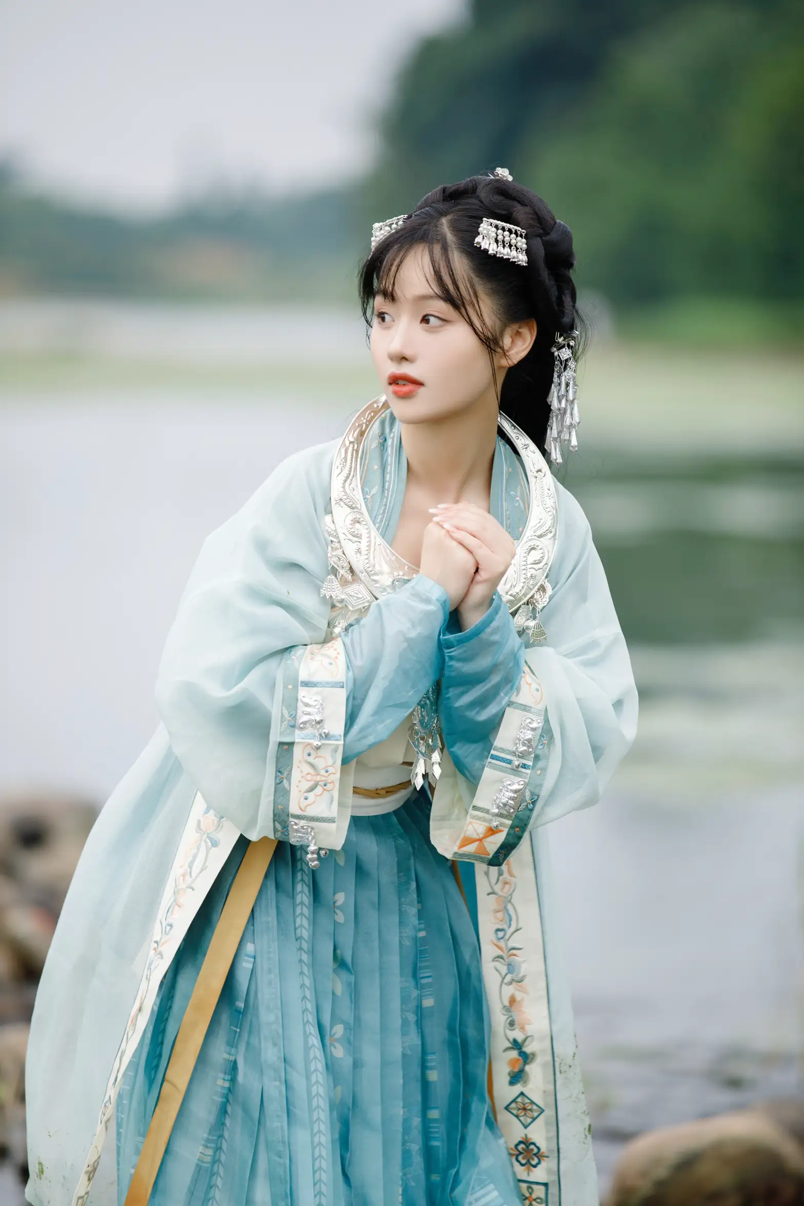 [艺图语] 2022.09.09 Vol.1906 – 苗疆少女 王大可#[22P]-7