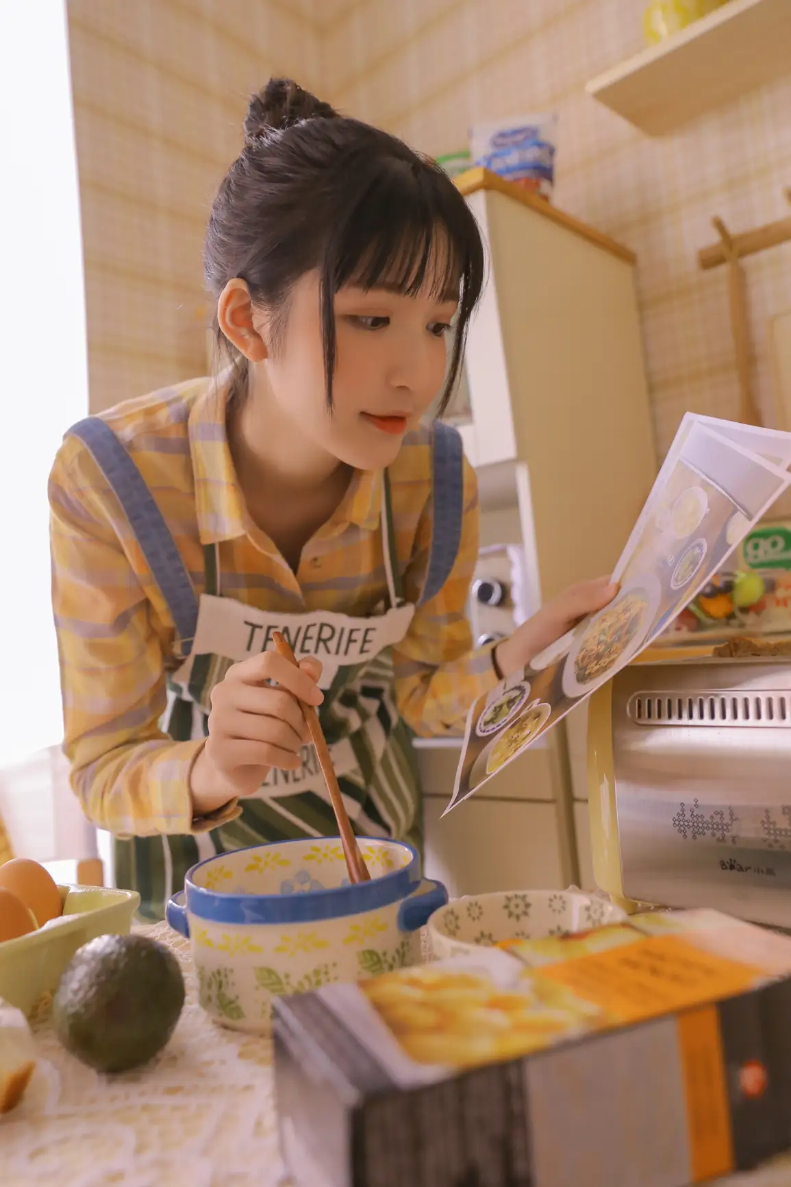 [艺图语] 2022.07.27 Vol.1551 – 今日小厨娘 金迪-Vivian#[26P]-2