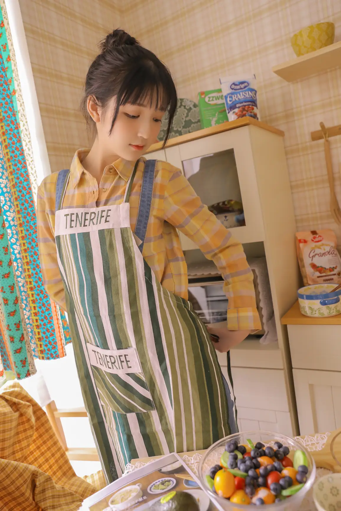 [艺图语] 2022.07.27 Vol.1551 – 今日小厨娘 金迪-Vivian#[26P]-6