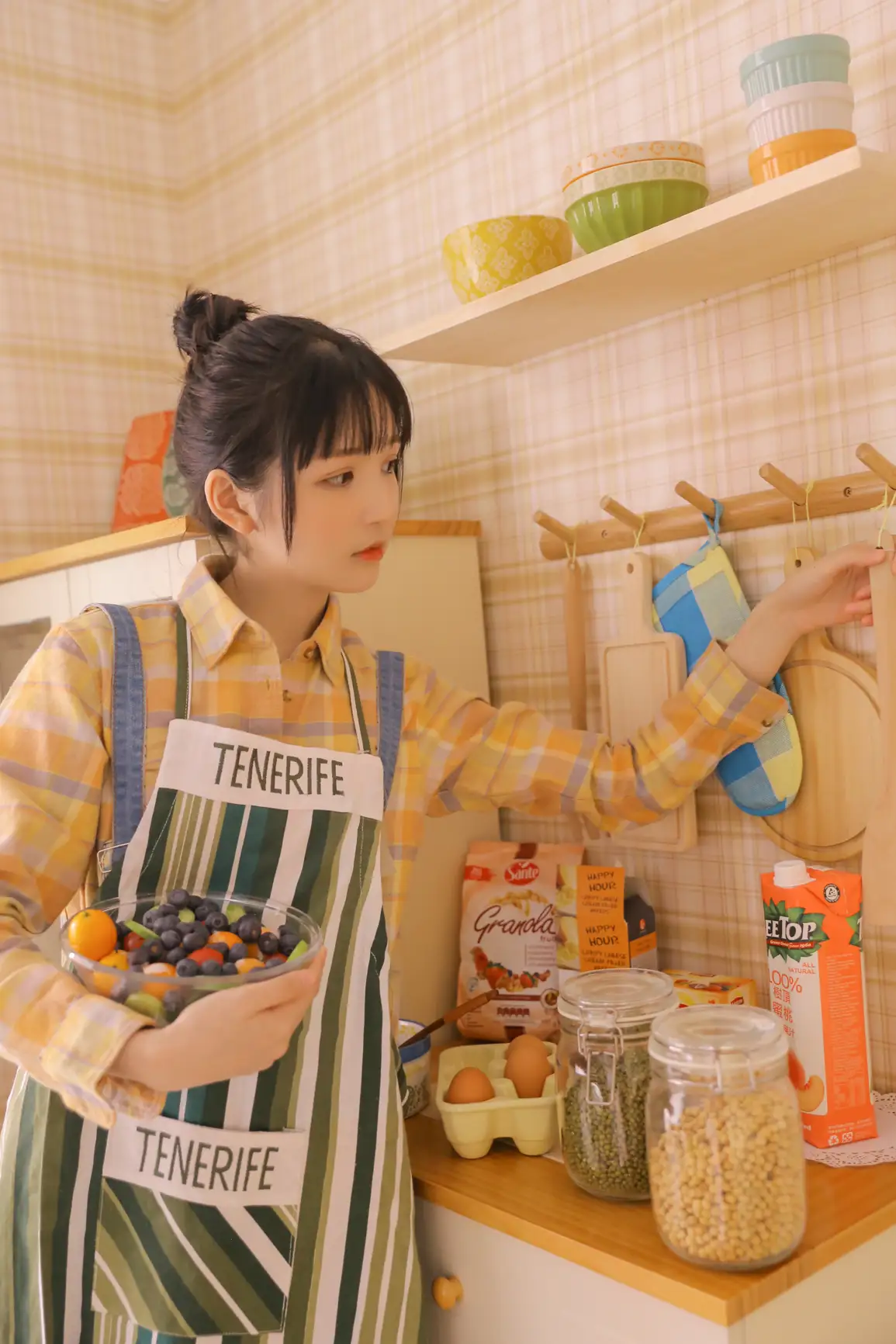[艺图语] 2022.07.27 Vol.1551 – 今日小厨娘 金迪-Vivian#[26P]-7