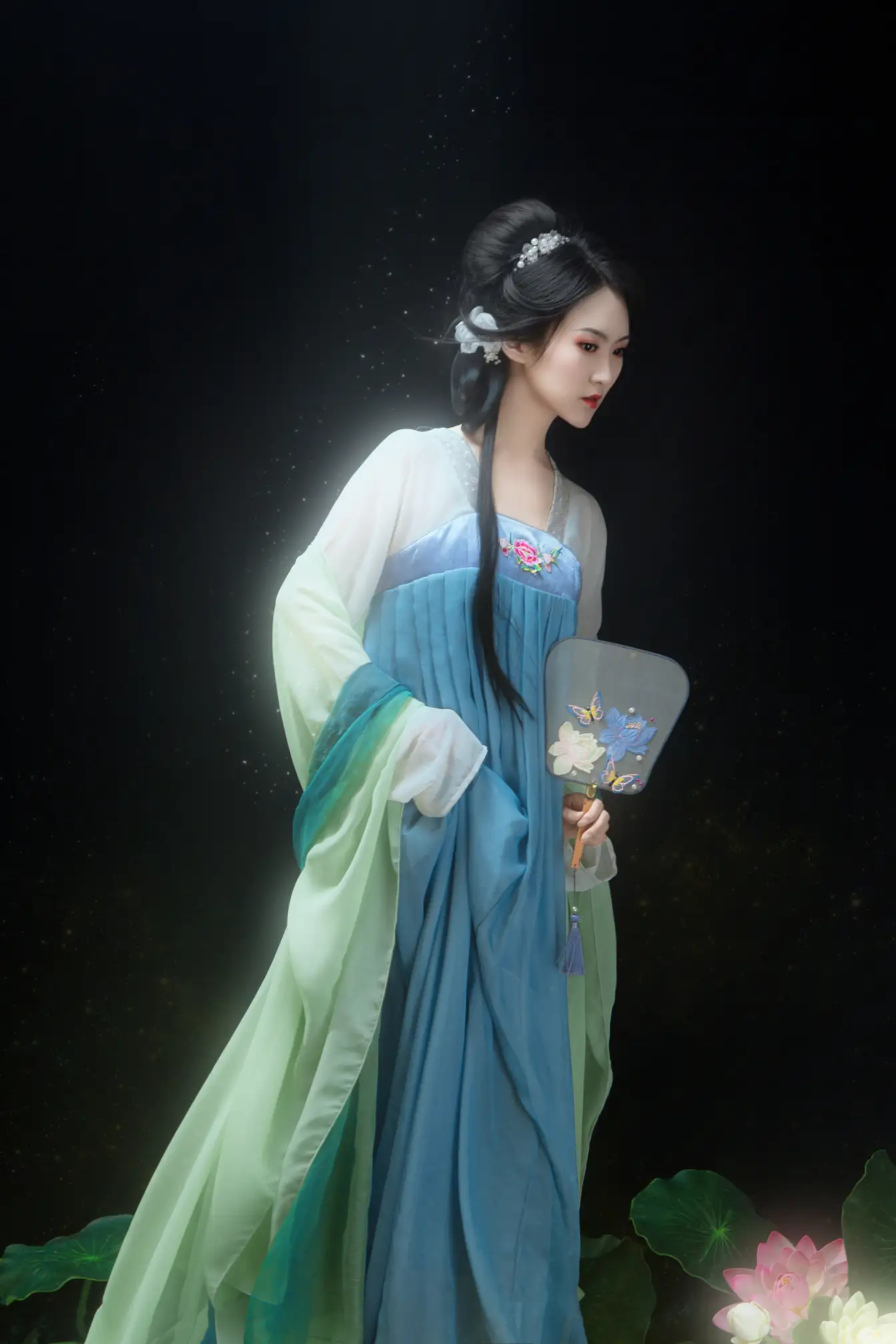 [艺图语] 2022.06.23 Vol.1265 – 芰荷香 妮妮#[22P]-18