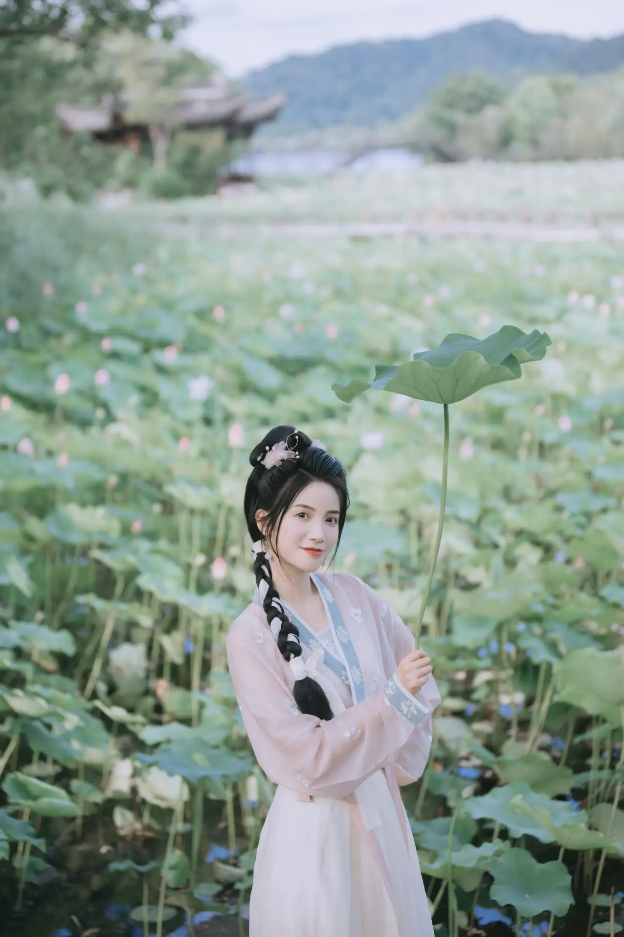 [艺图语] 2022.08.13 Vol.1698 – 赵盼儿 一只阿梦崽#[45P]-39