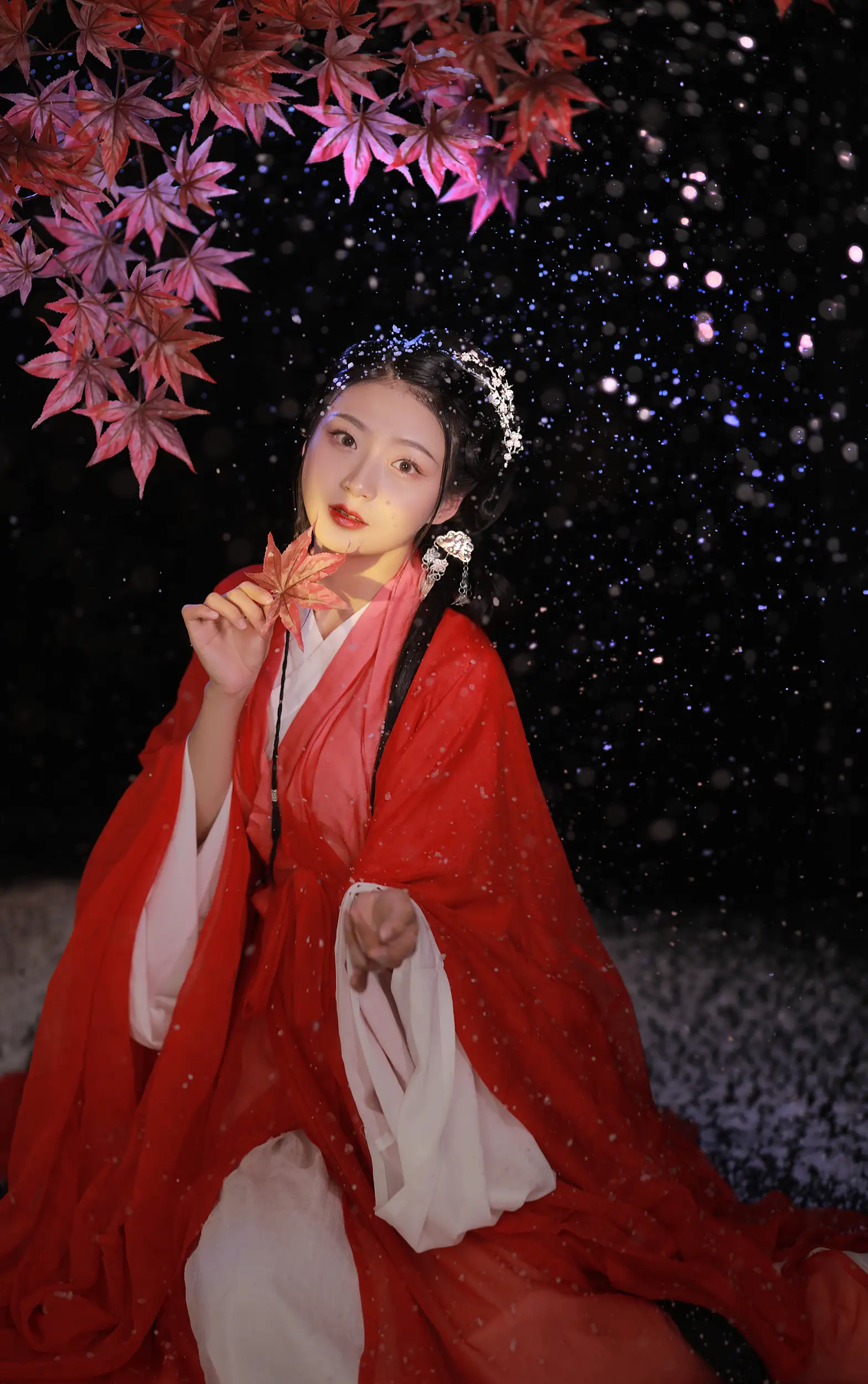[艺图语] 2022.06.28 Vol.1318 – 夜深知雪重 nya酱的铃铛铛#[22P]-11