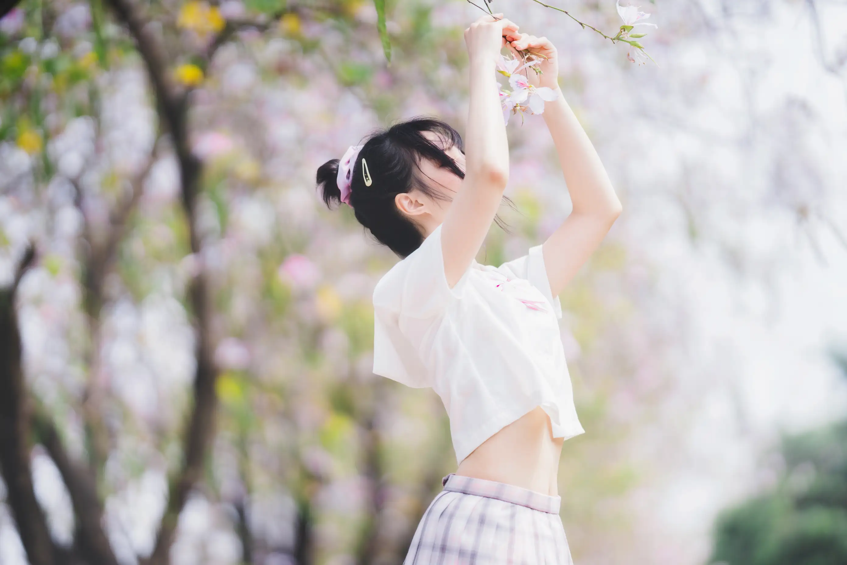 [艺图语] 2022.06.21 Vol.1244 – 花与少女 思涼poi#[35P]-18