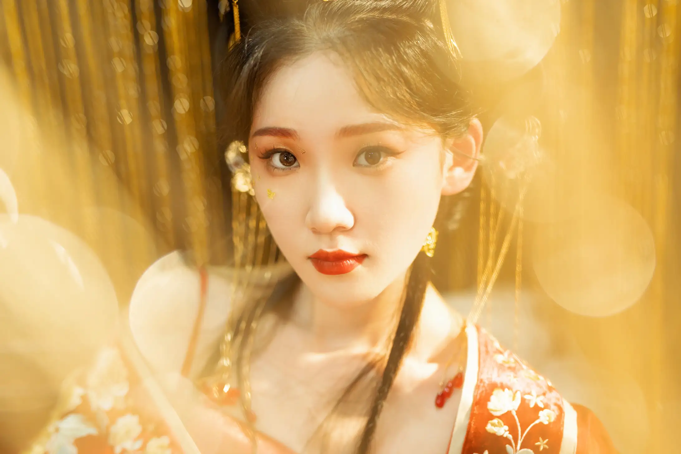 [艺图语] 2022.09.05 Vol.1873 – 红衣娘子 相望回首喵喵喵#[48P]-8