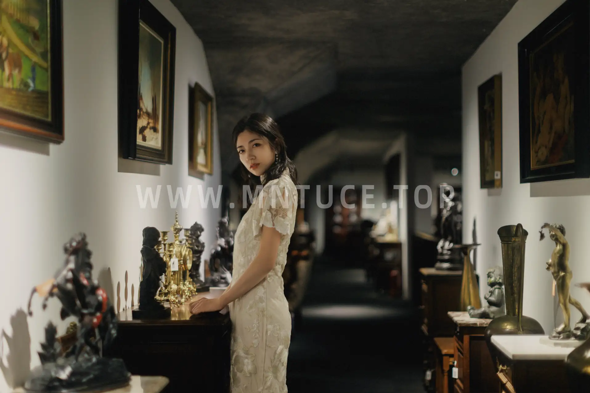 [YITUYU] 2022.09.07 Vol.1890 – Old Times rings#[35P]-8