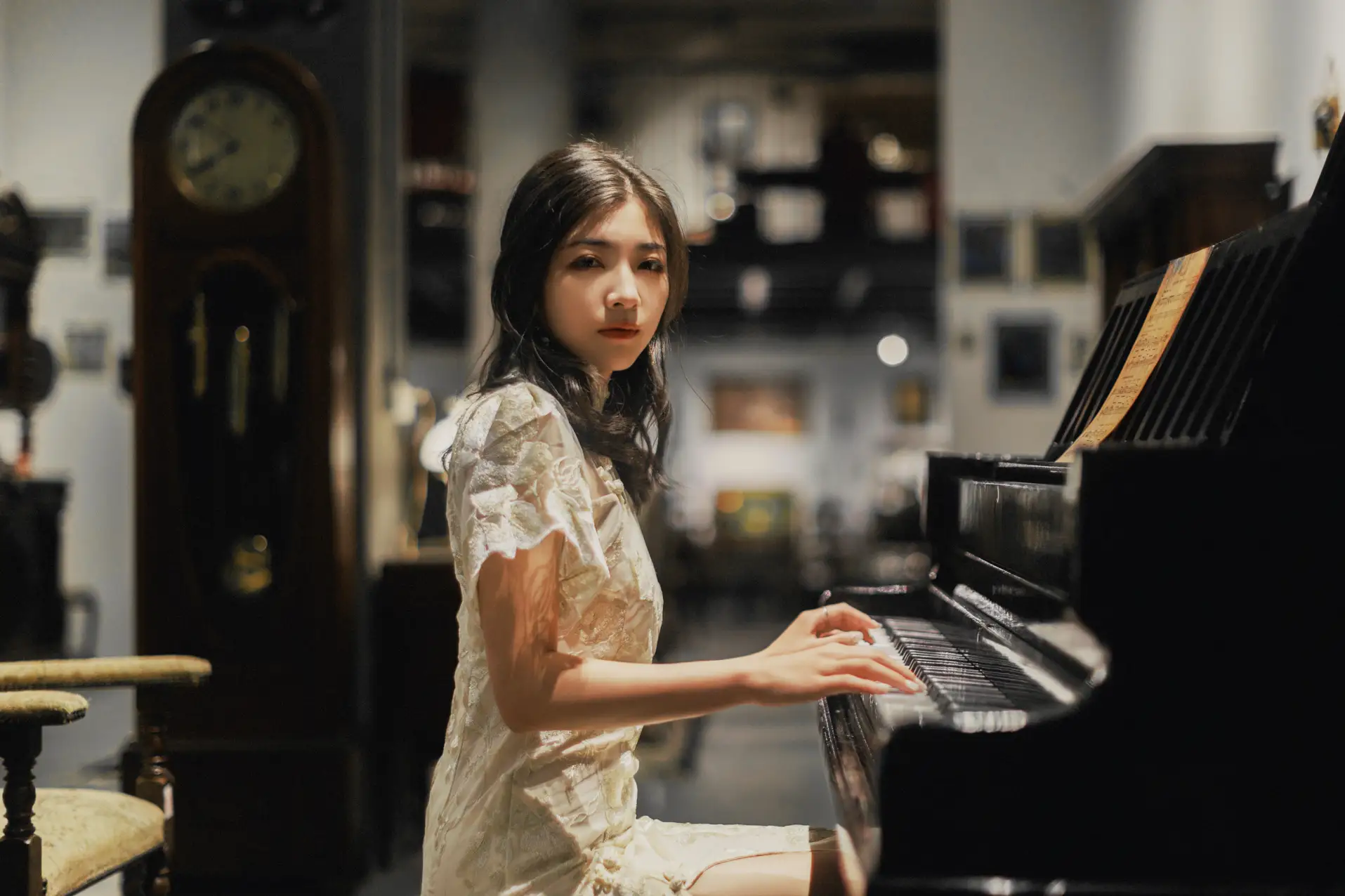 [YITUYU] 2022.09.07 Vol.1890 – Old Times rings#[35P]-1