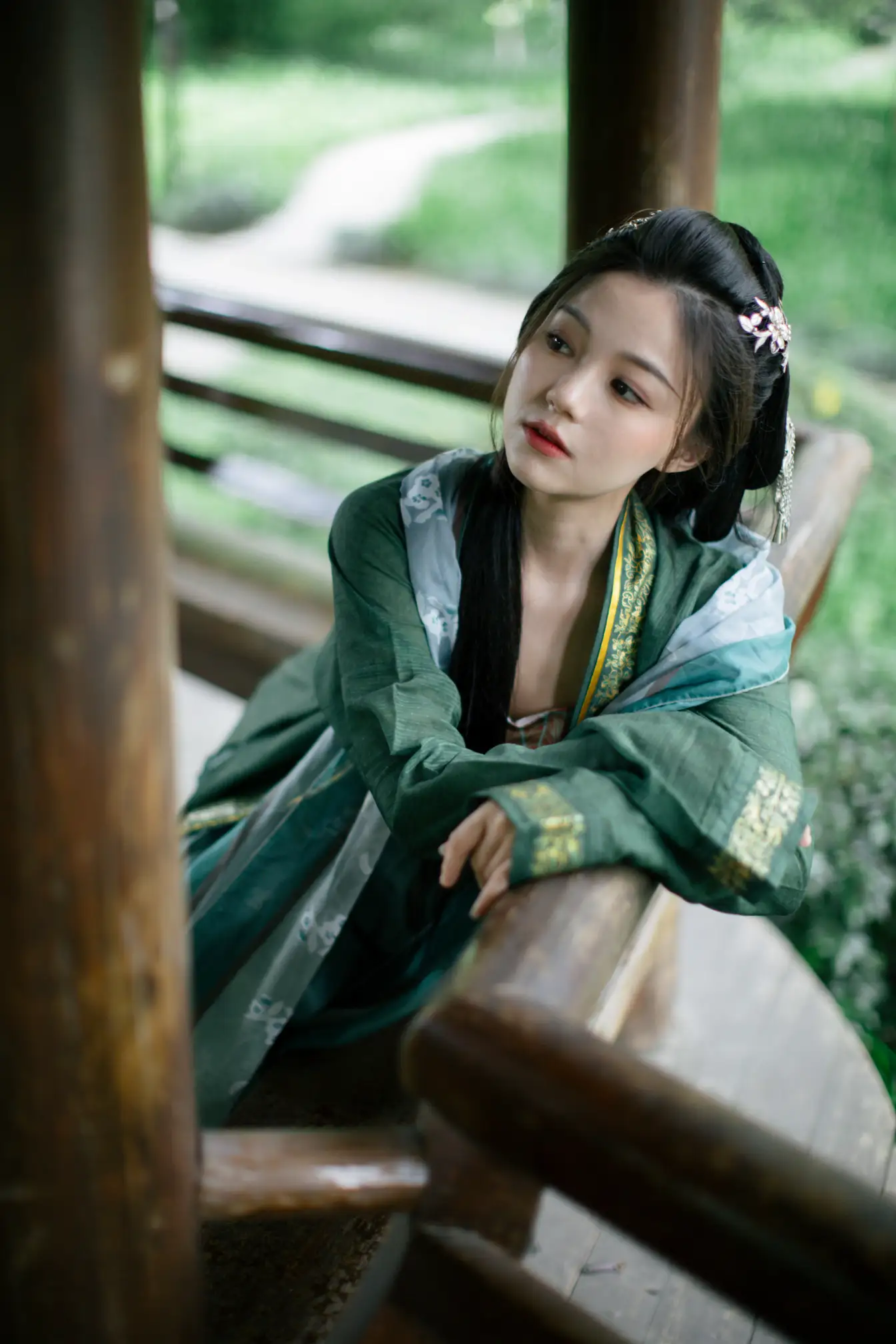 [艺图语] 2022.07.30 Vol.1581 – 江南寻你 夏芸是只小考拉#[44P]-32