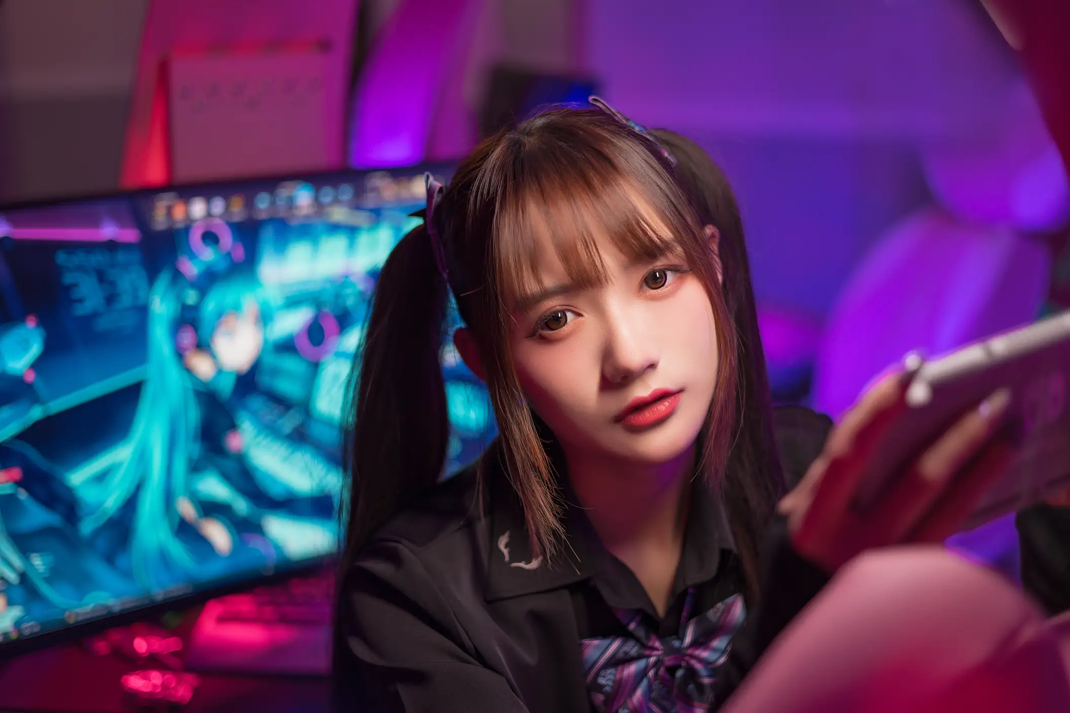 [艺图语] 2022.06.09 Vol.1123 – 电竞少女 兔子Zzz不吃胡萝卜#[22P]-15