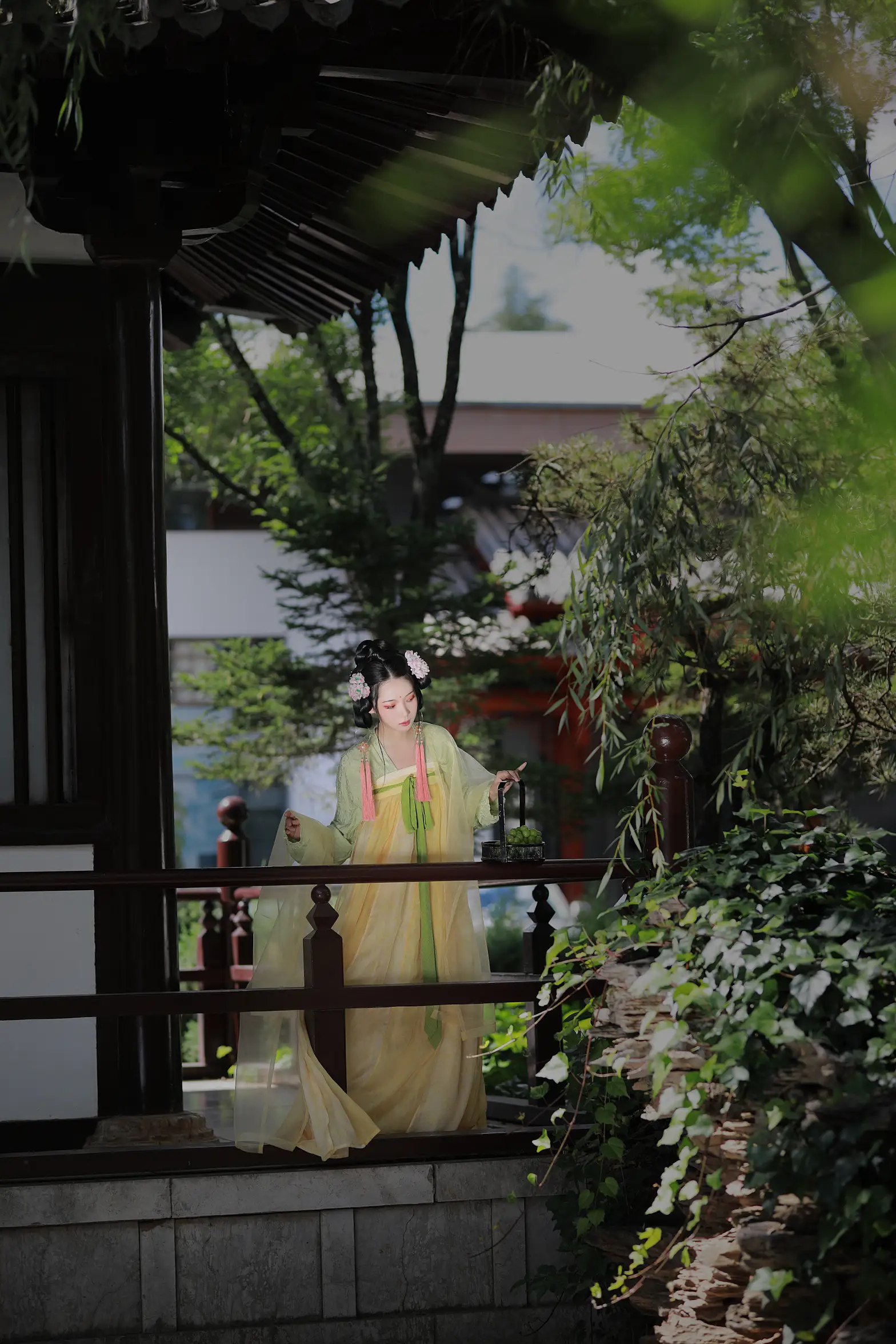 [YITUYU] 2022.09.08 Vol.1903 – If you have nothing else to worry about Flowers independence#[33P]-7