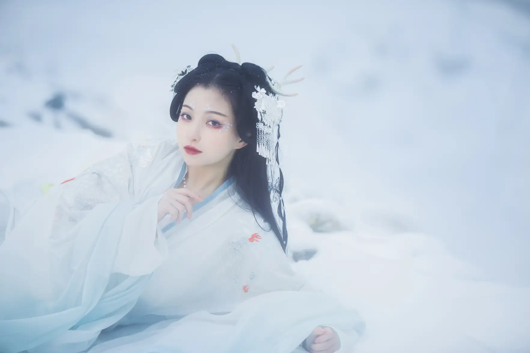 [艺图语] 2022.01.12 Vol.634 – 雪妖 一千只大日日#[22P]-2
