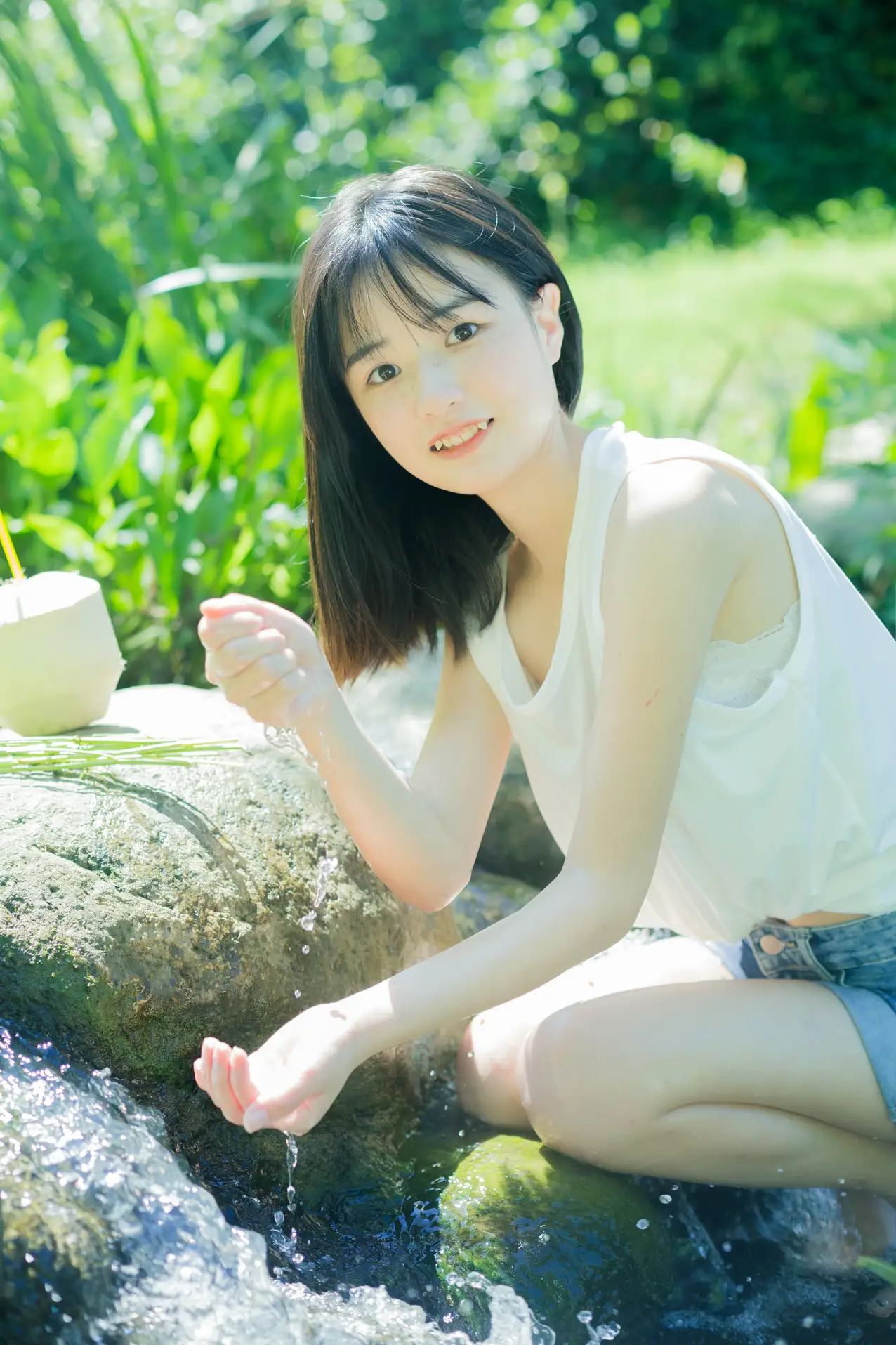 [艺图语] 2022.08.14 Vol.1703 – 湿漉漉 小怡妹妹cute#[32P]-2