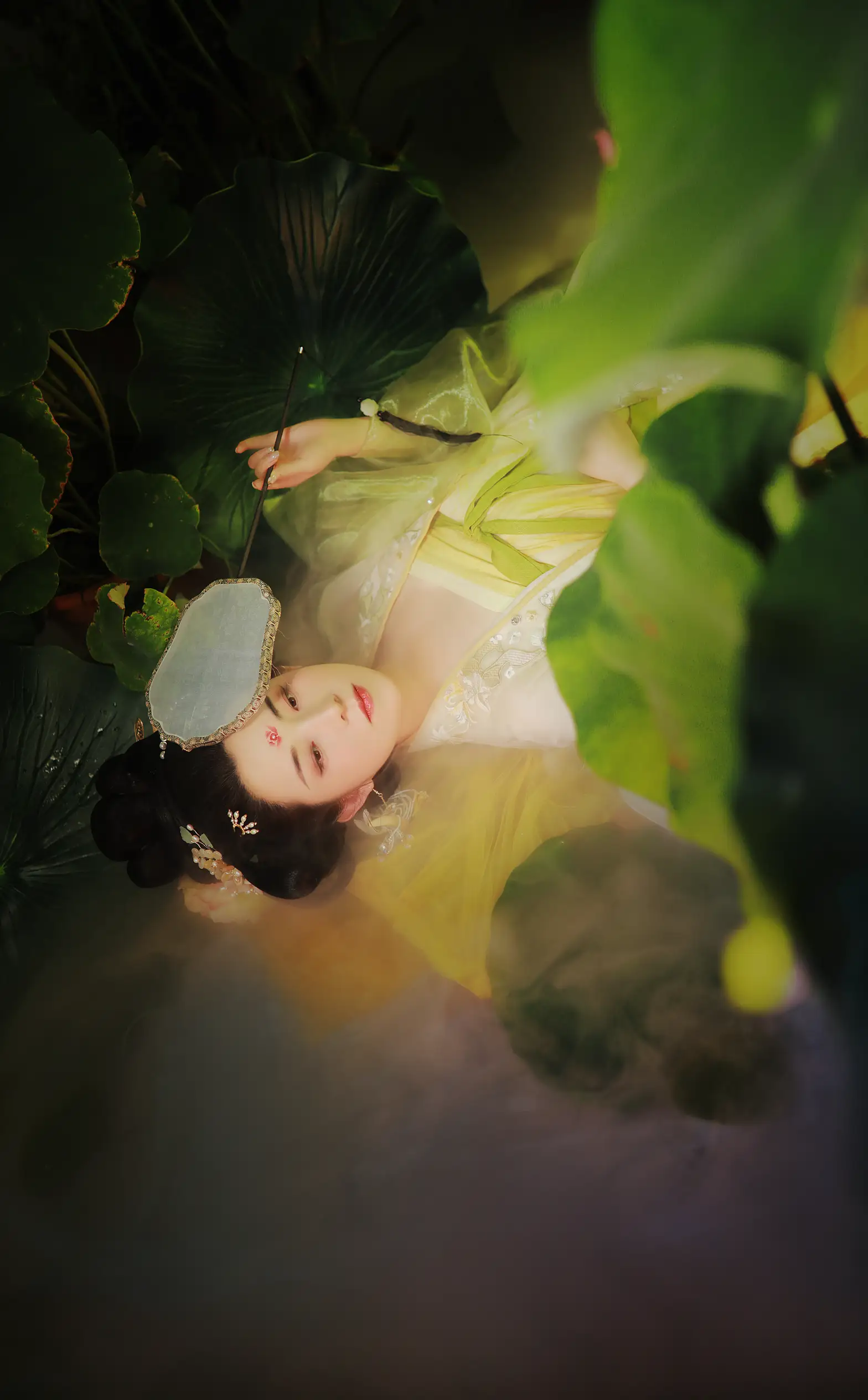 [YITUYU] 2022.09.09 Vol.1912 – Yunxiang clothes and flowers Xiangrong Ye Qingqiu#[32P]-10