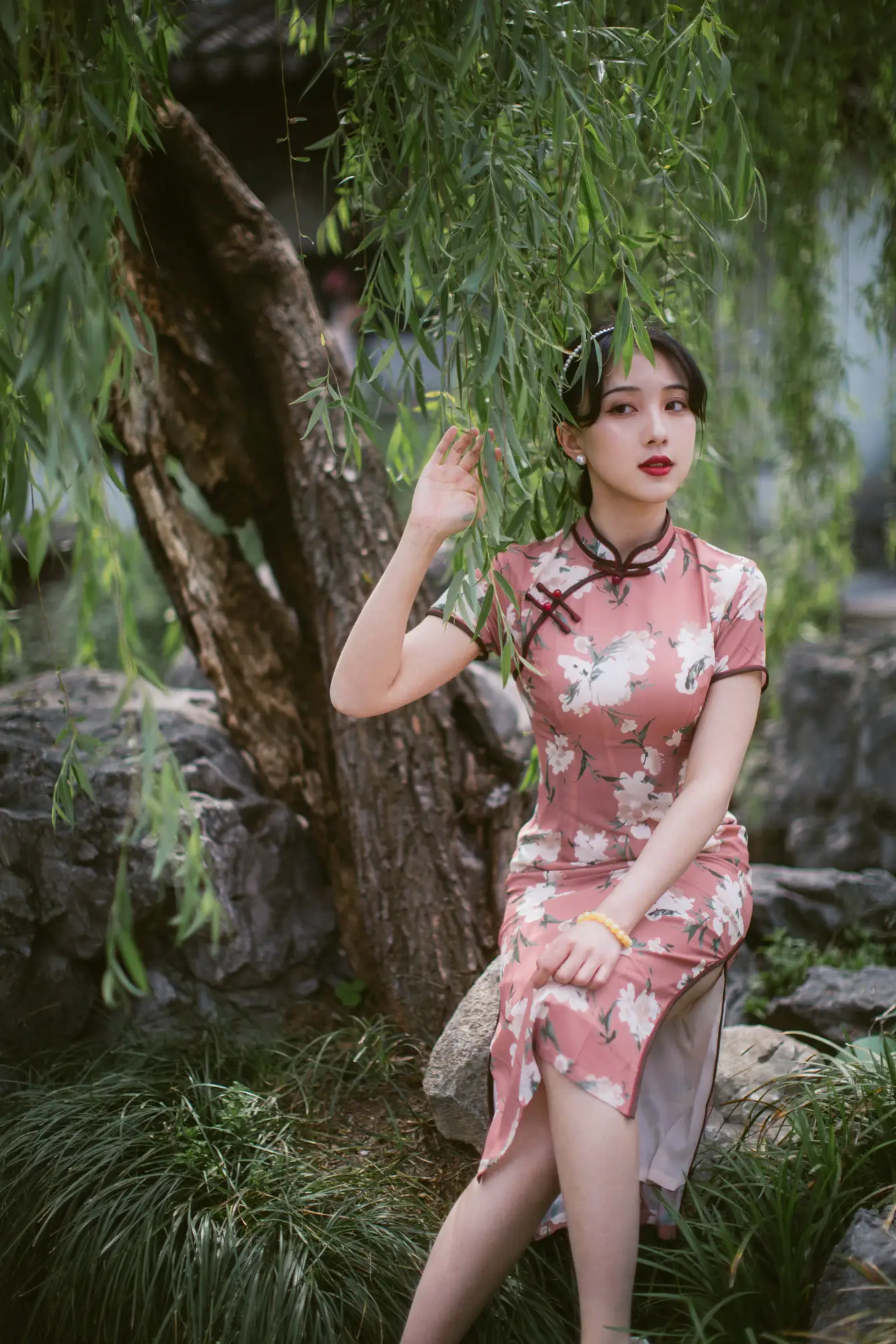 [艺图语] 2022.07.12 Vol.1452 – 旧梦惊尘 MMMhedym#[22P]-1