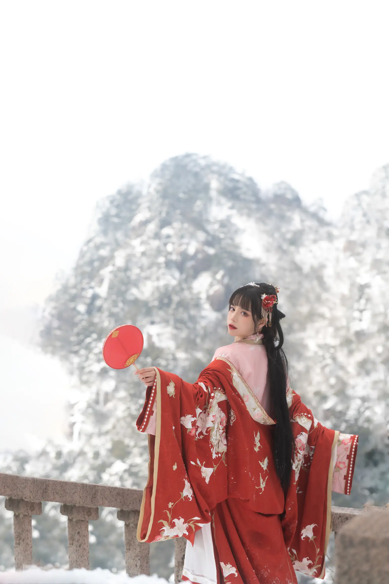 [艺图语] 2022.06.07 Vol.1111 – 踏雪 贰加六#[26P]-23
