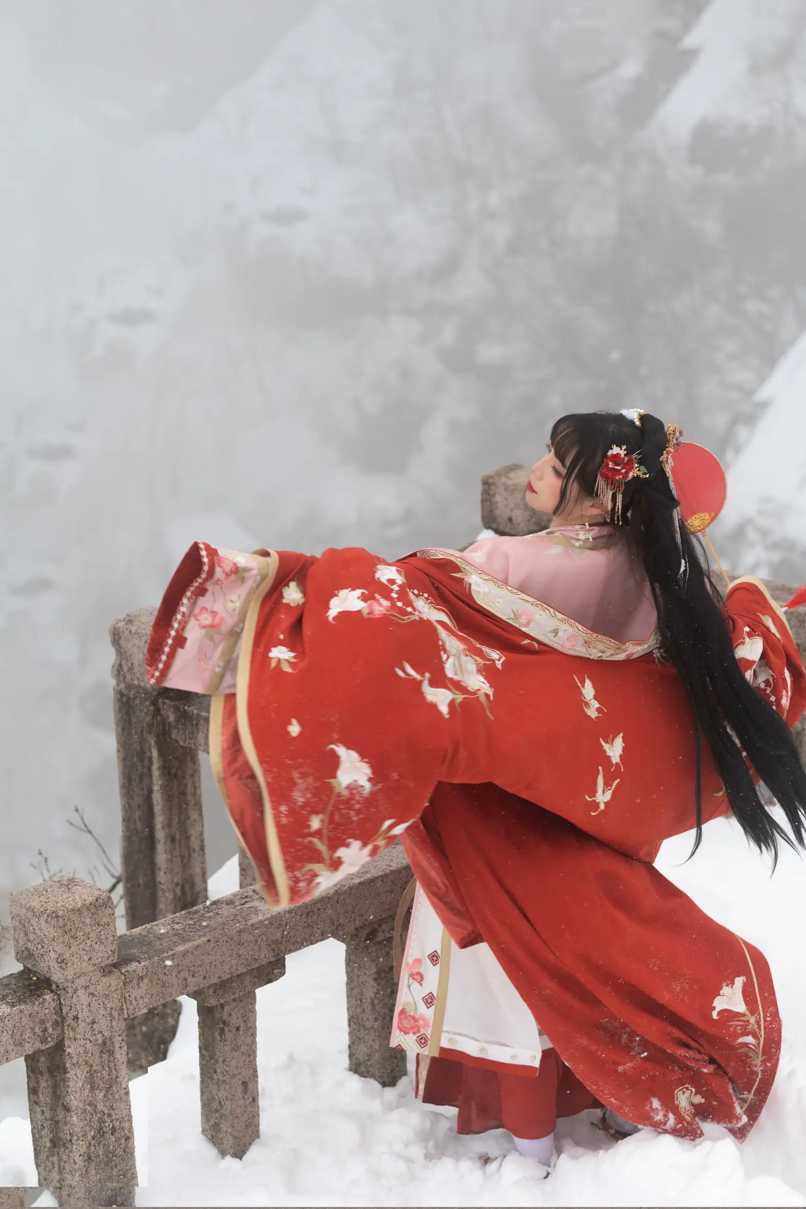 [艺图语] 2022.06.07 Vol.1111 – 踏雪 贰加六#[26P]-25