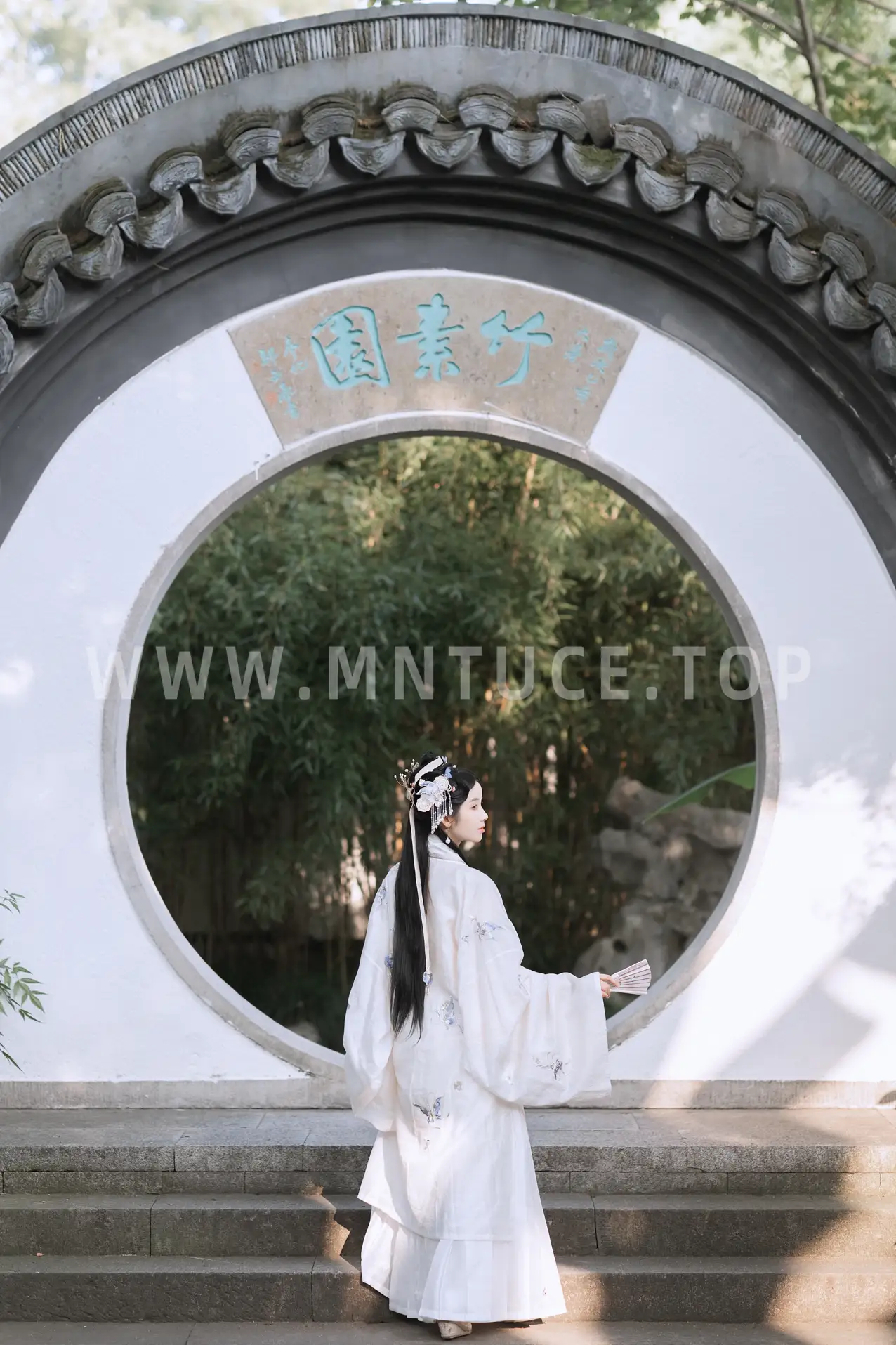 [艺图语] 2022.11.20 Vol.2480 – 梨园故梦 一只阿梦崽#[33P]-14
