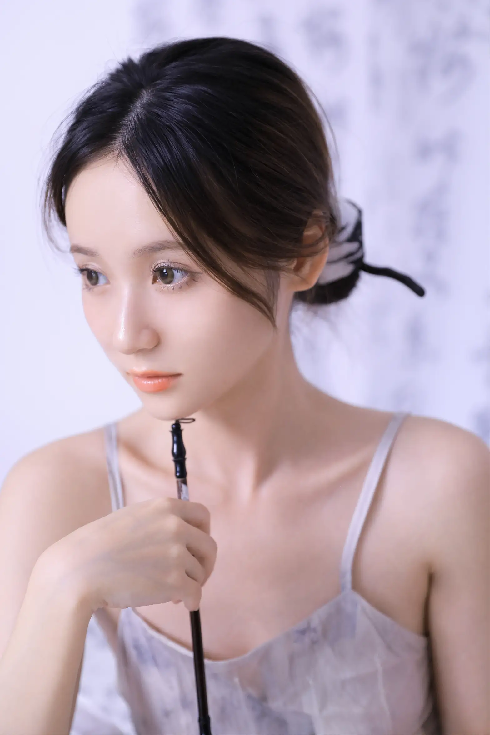 [艺图语] 2022.11.12 Vol.2424 – 坐看闲庭听书语 不爱奶糖#[26P]-5