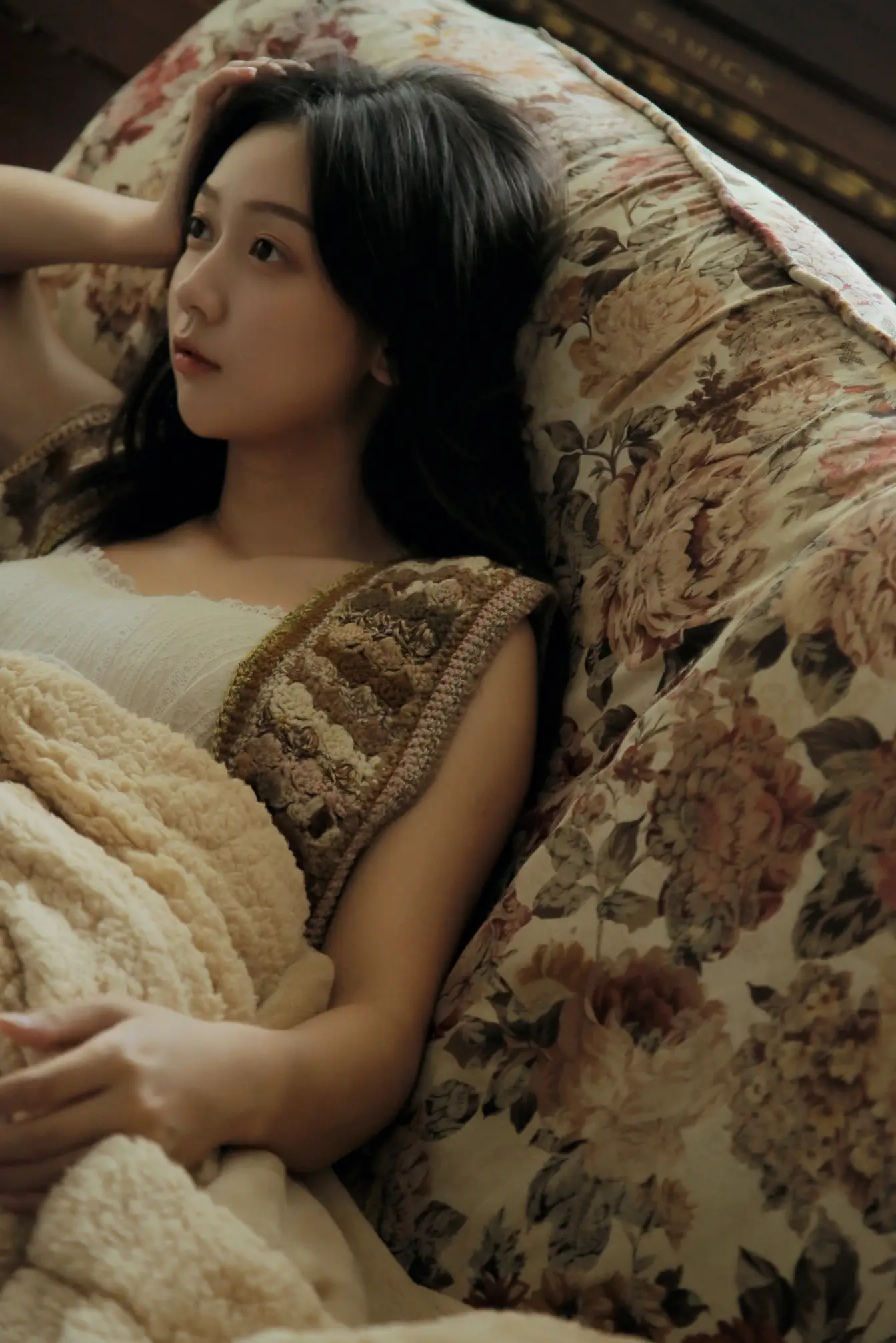 [艺图语] 2022.11.15 Vol.2445 – 怦然心动 可爱周zz#[27P]-2