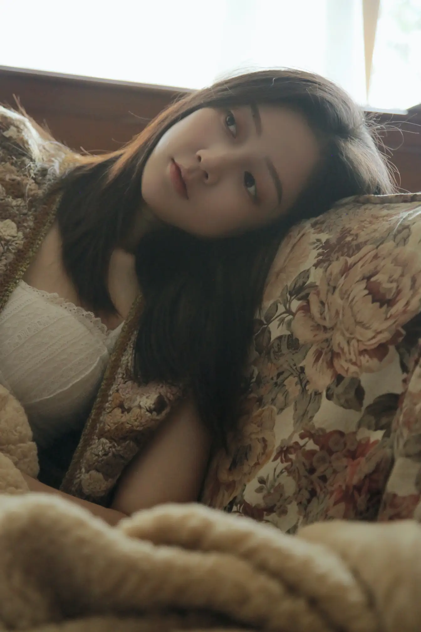 [艺图语] 2022.11.15 Vol.2445 – 怦然心动 可爱周zz#[27P]-8