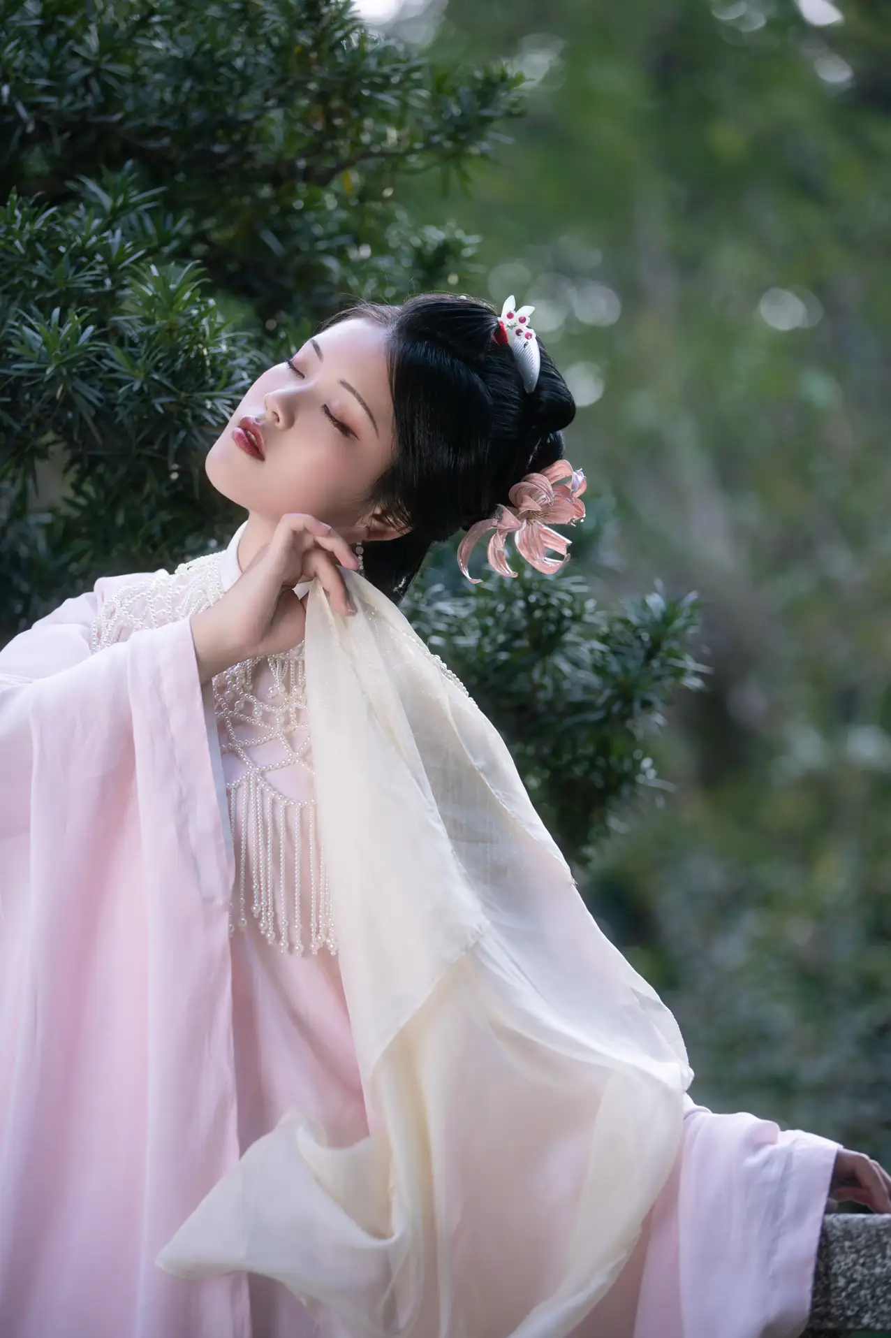 [艺图语] 2022.11.20 Vol.2482 – 入梦也 連翹____#[24P]-22