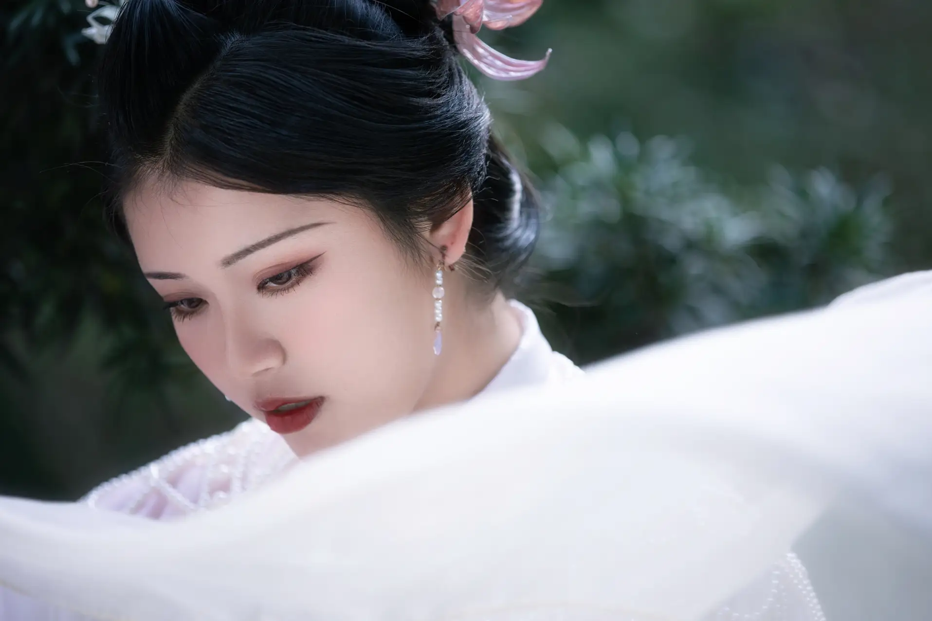 [艺图语] 2022.11.20 Vol.2482 – 入梦也 連翹____#[24P]-24