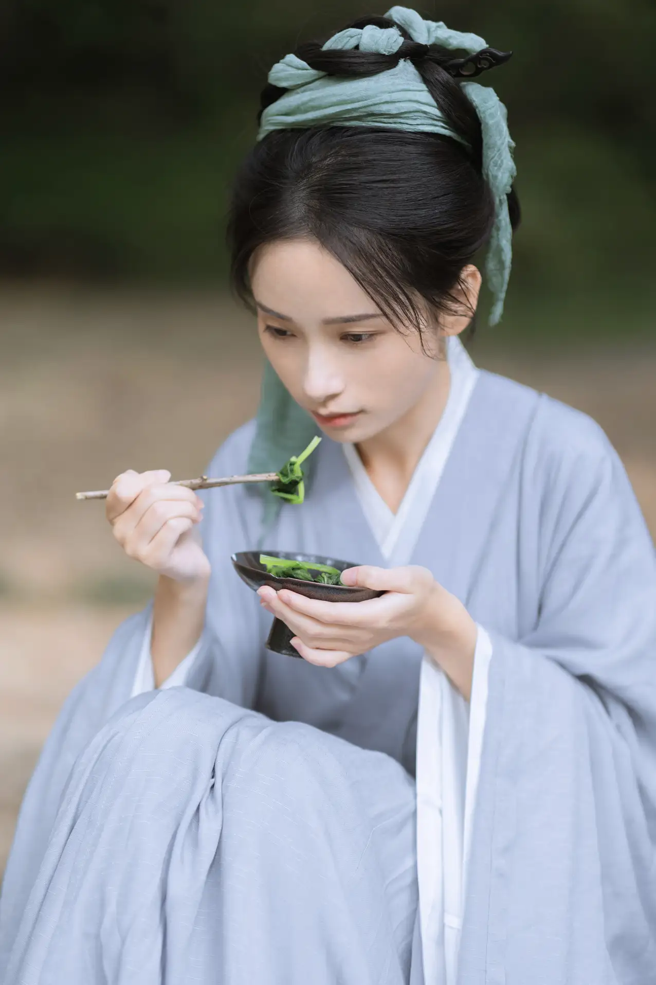 [艺图语] 2022.11.25 Vol.2525 王宝钏挖野菜#[29P]-12